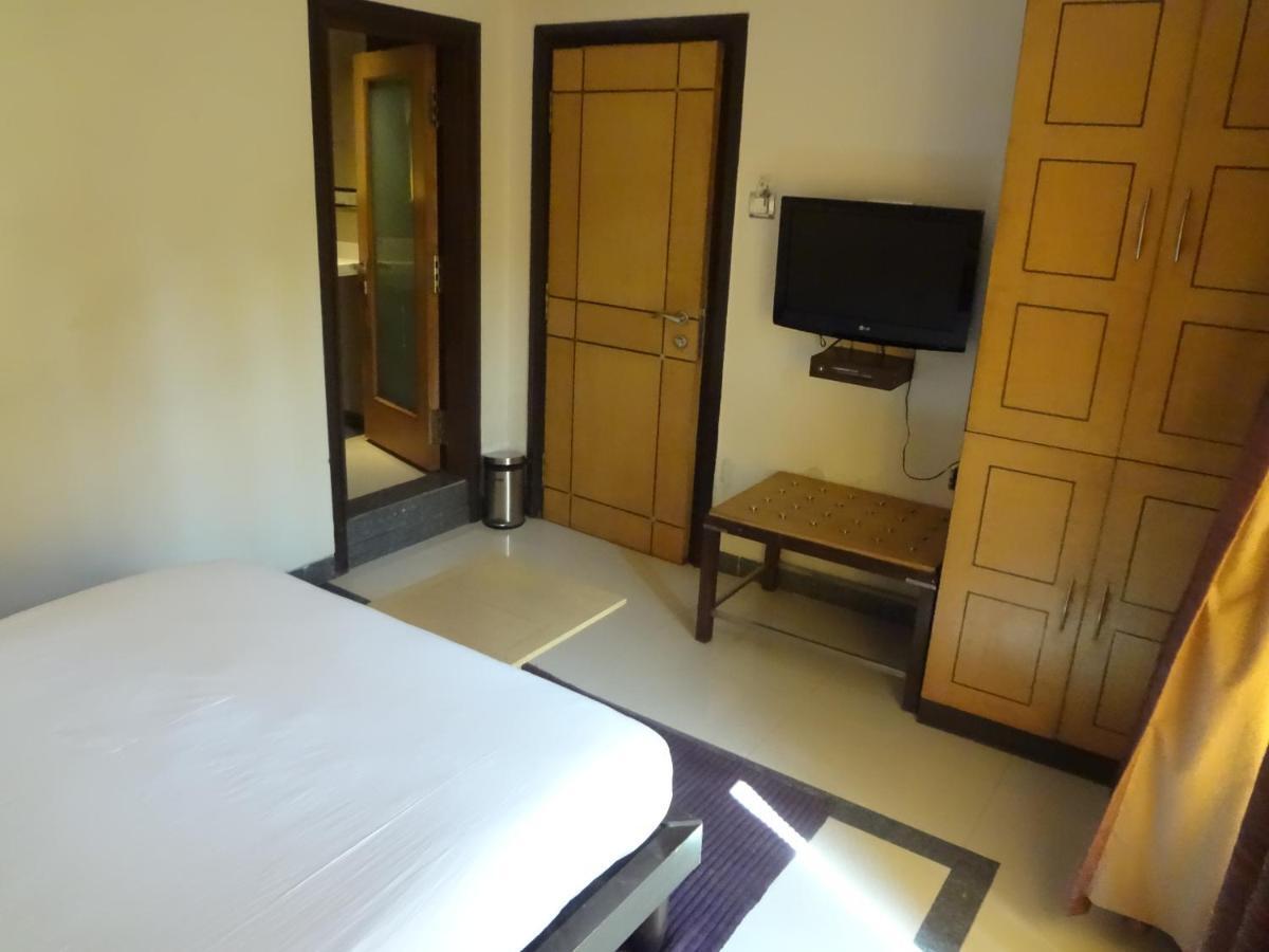 Hotel Sapna Marine Mumbai
