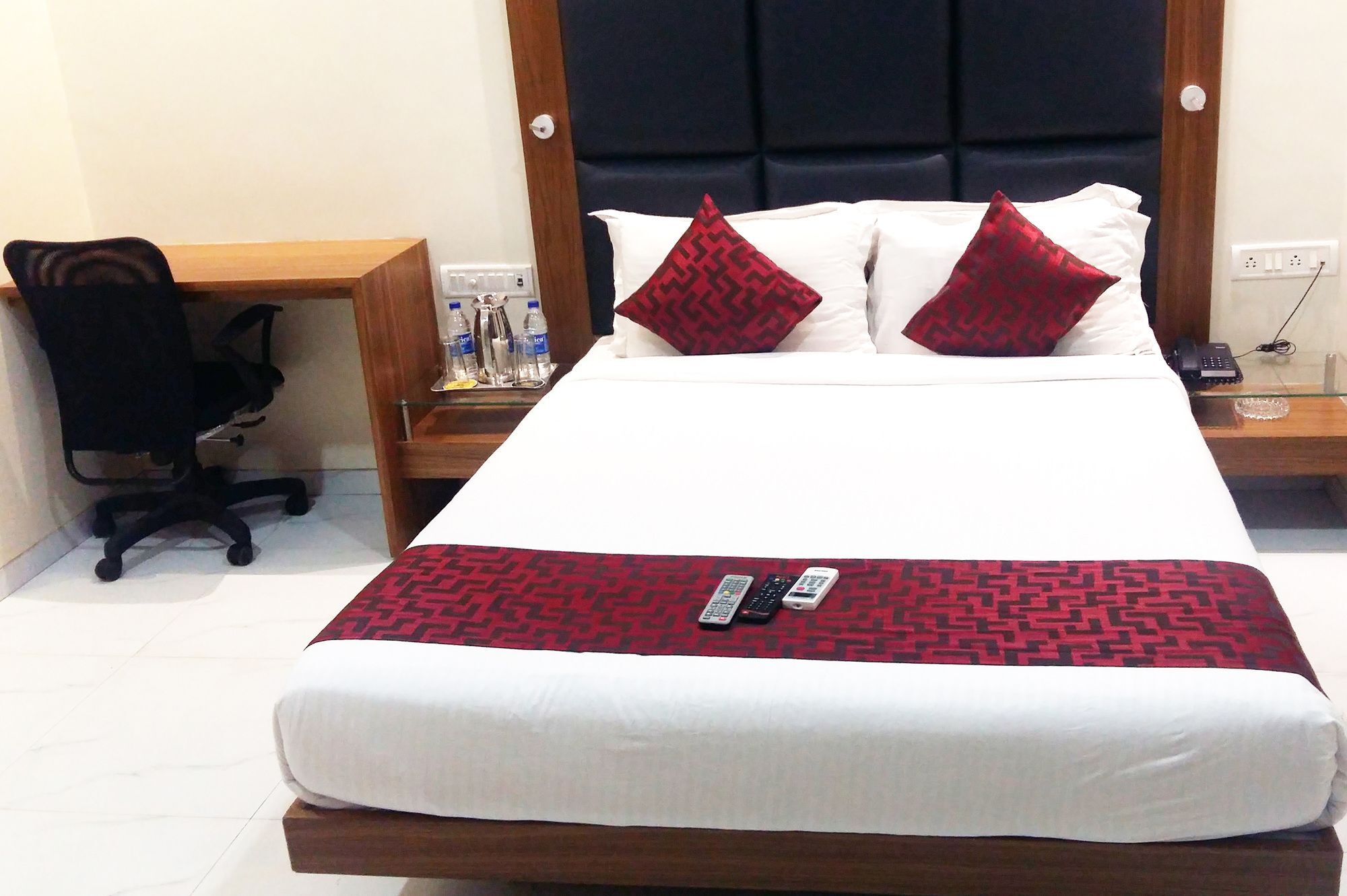 Address 3* Mumbai