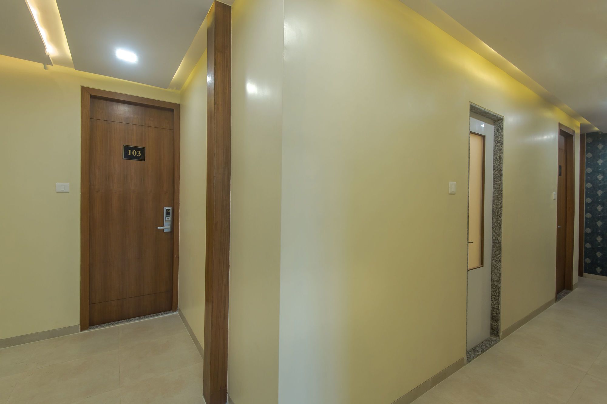 Via Arton Hotel