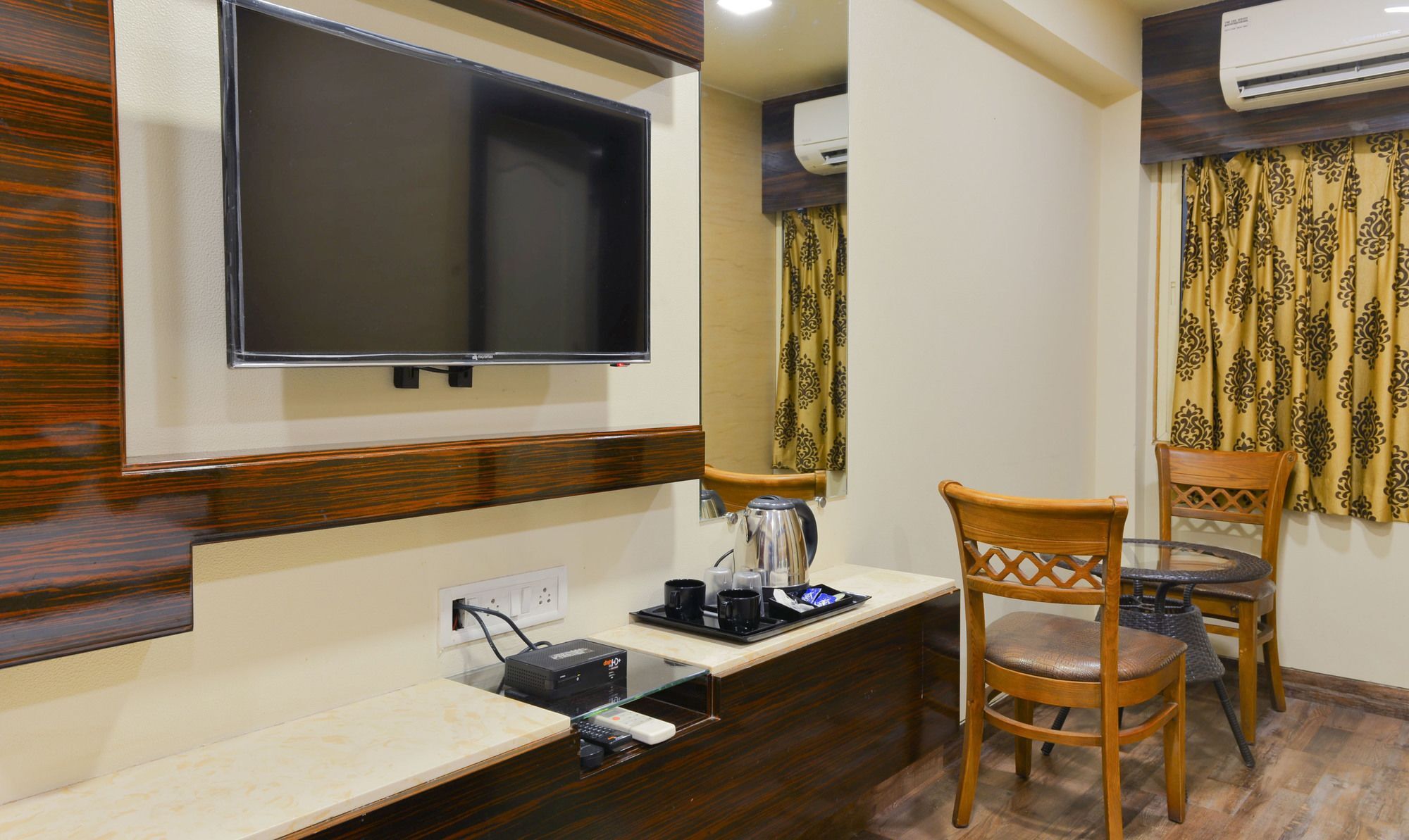 Treebo Annex Executive Hotel
