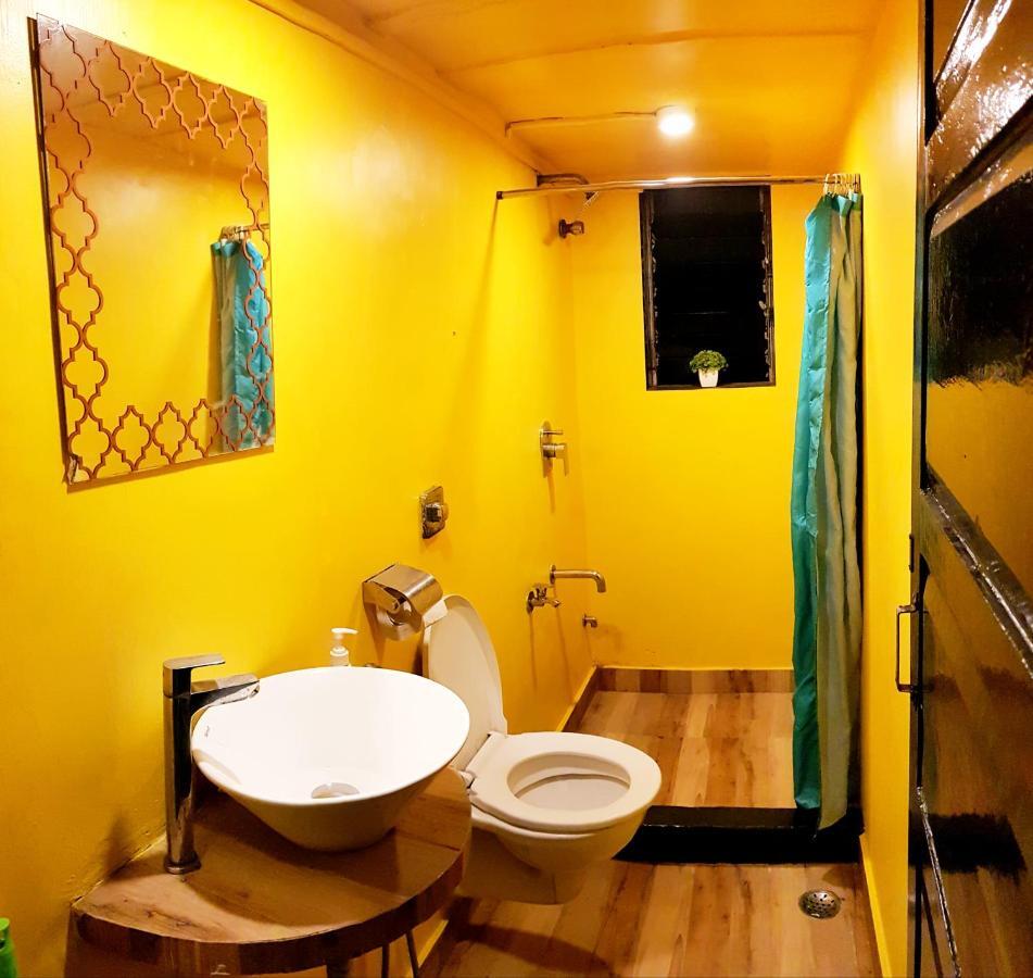 Backpackers Bombaim