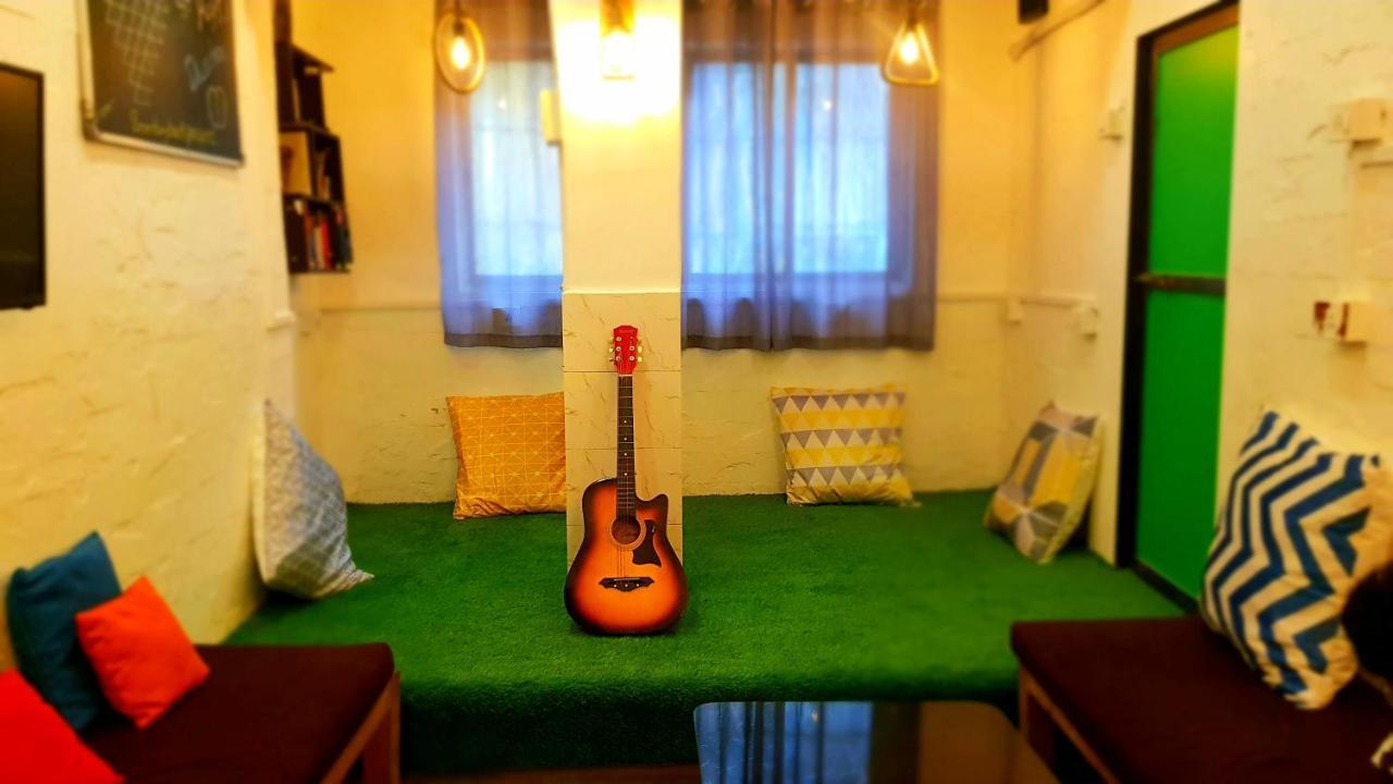 Backpackers Bombaim