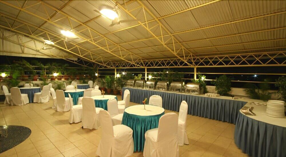 Suncity Residency Hotel