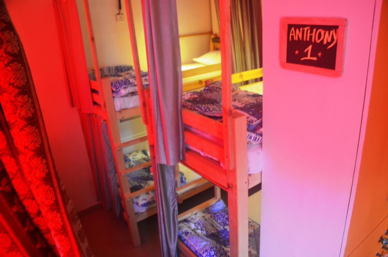 Salaam Namastey Backpackers Albergue