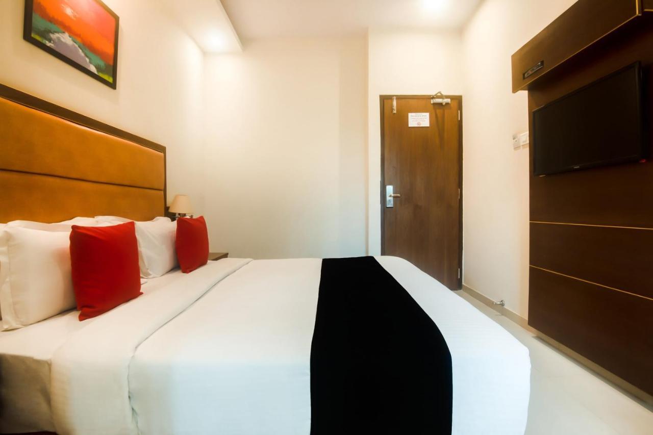 Capital O 60919 Admiral Hotel