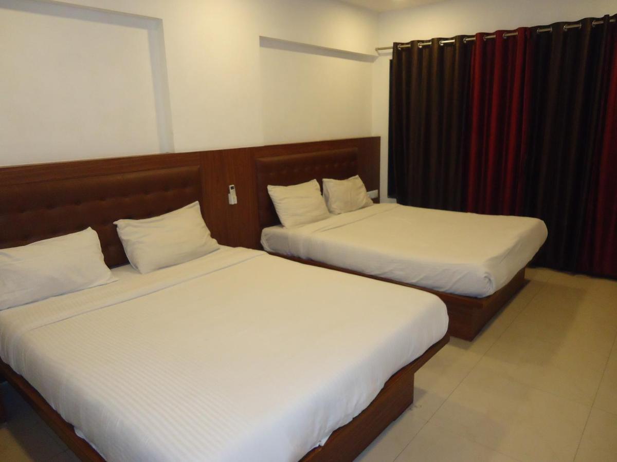 Hotel Rk Residency 2*