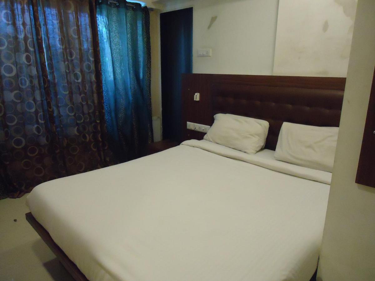 Hotel Rk Residency 2*