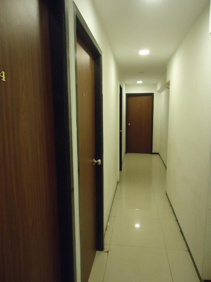 Hotel Rk Residency 2*