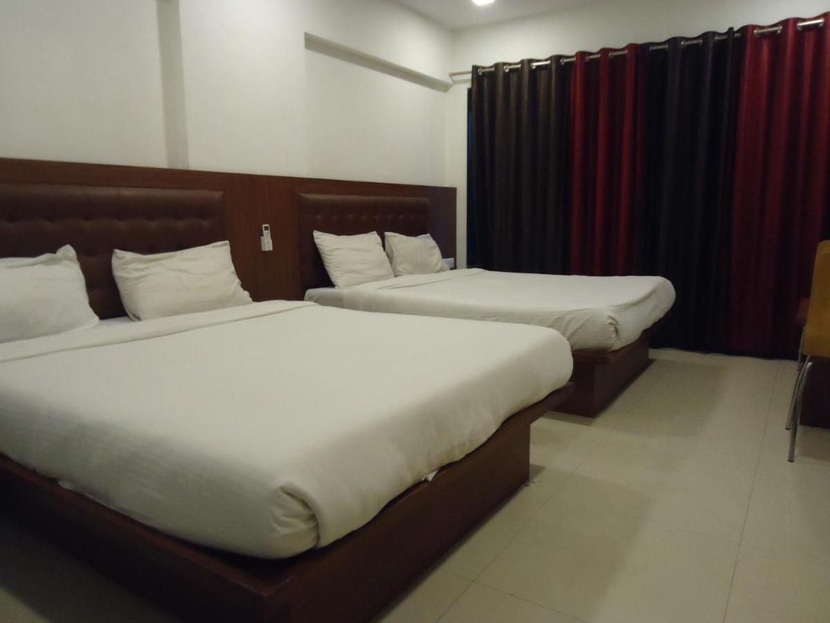 Hotel Rk Residency