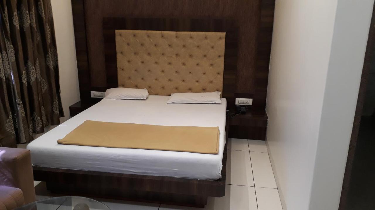 Central Park Hotel