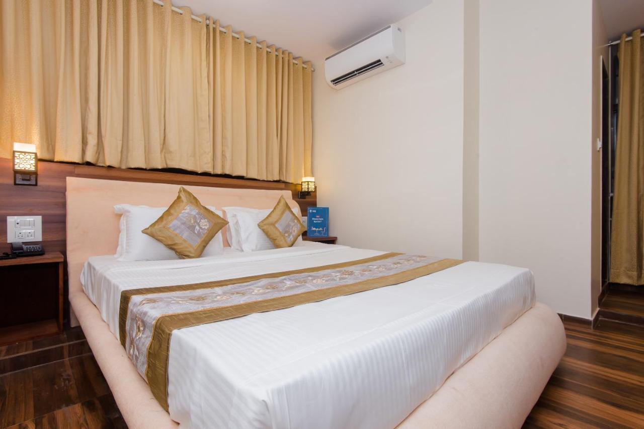 Hotel Axis International 3*