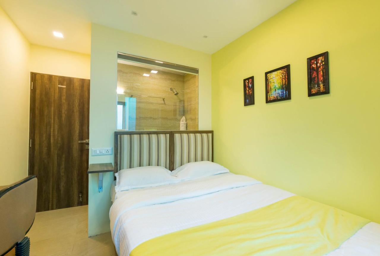 Hotel New Sky Palace Residency- Near International Airport Andheri East 3*