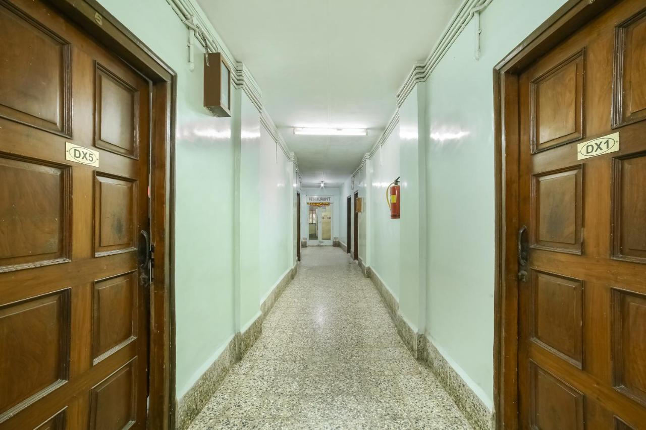 Oyo 43839 Aram Hotel Mumbai