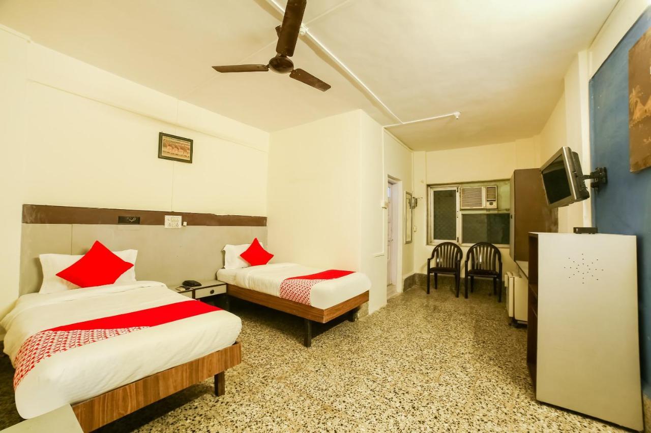 Hotel Oyo 43839 Aram 3*