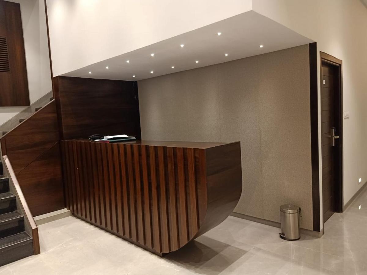 Flora - 3* Mumbai