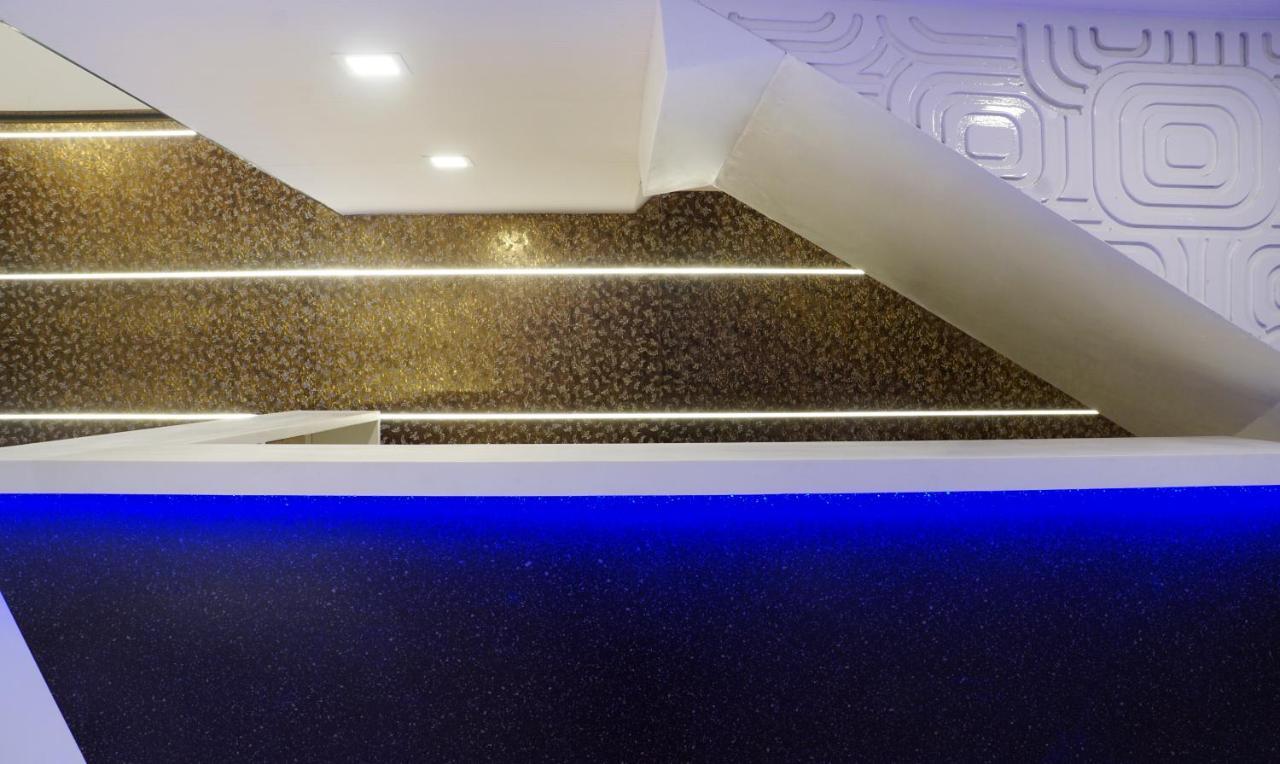Hotel Oyo Mum2165 Golden Star 3*