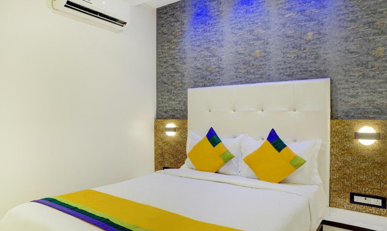 Oyo Mum2165 Golden Star Hotel 3*