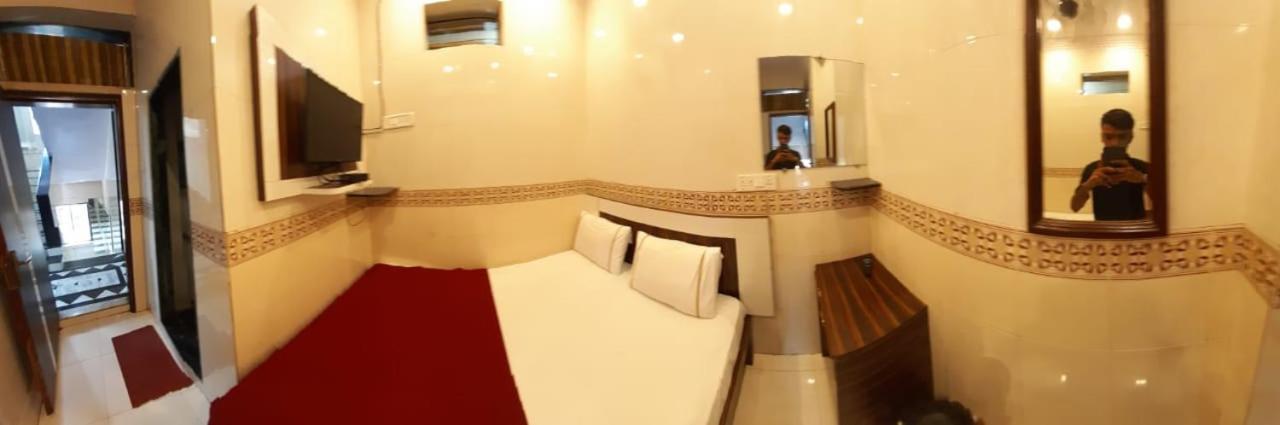 Hotel Asha