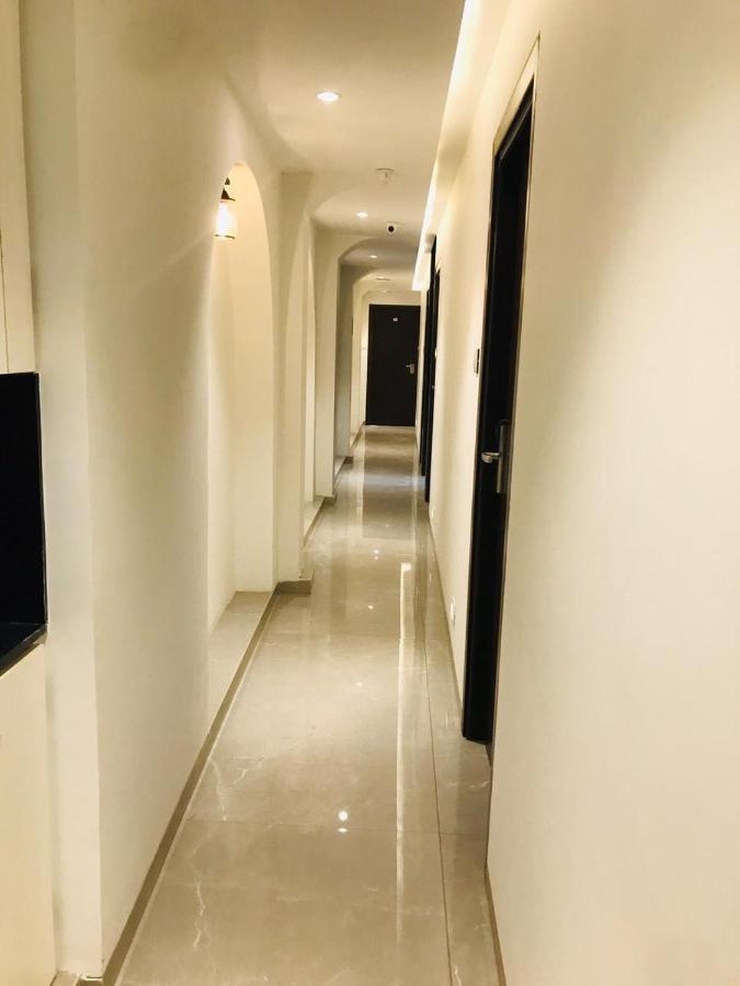 Hotel Flora - 3*