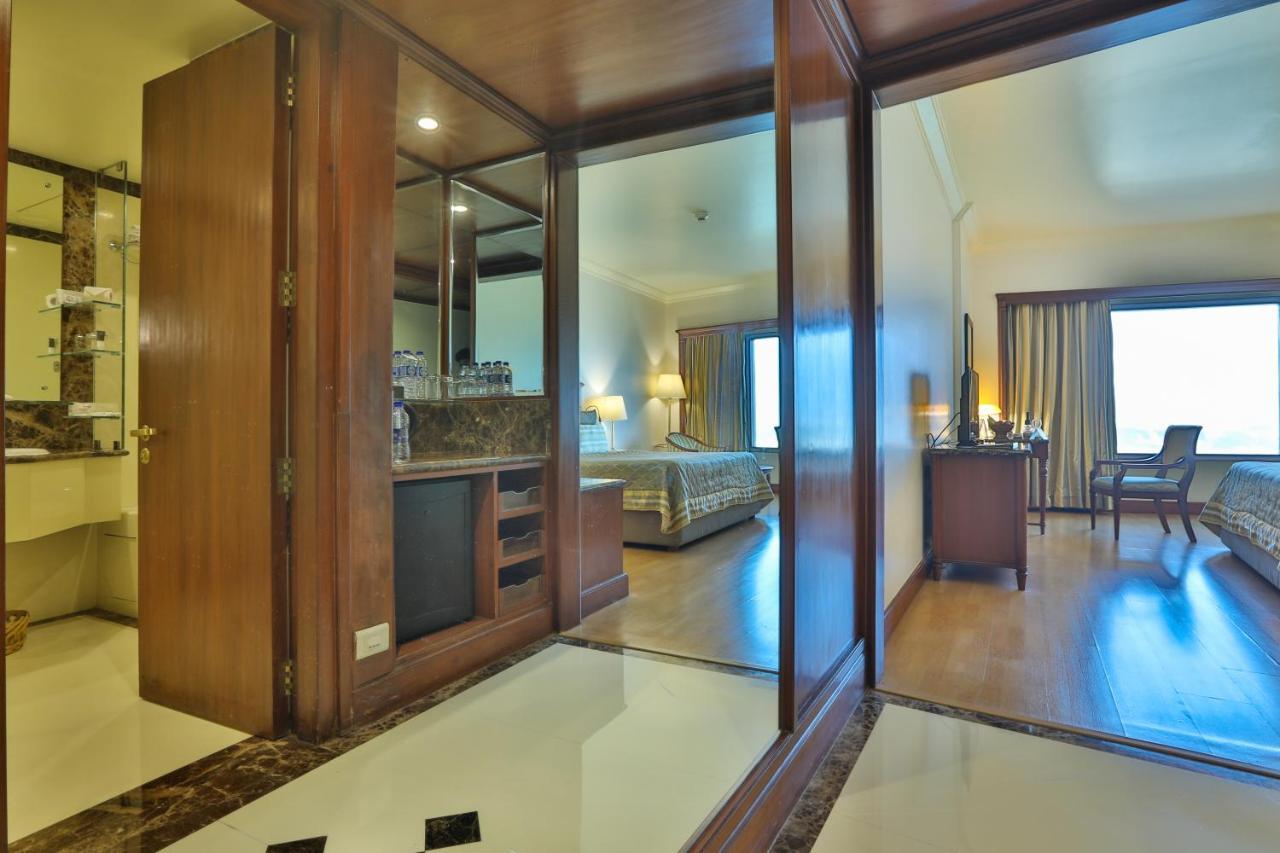 The Orchid Parle 5*