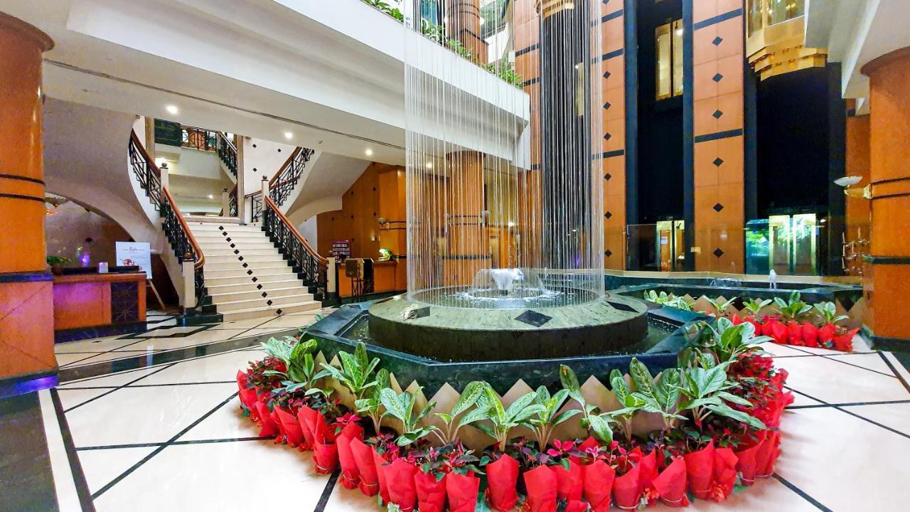 The Orchid Parle Hotel 5*
