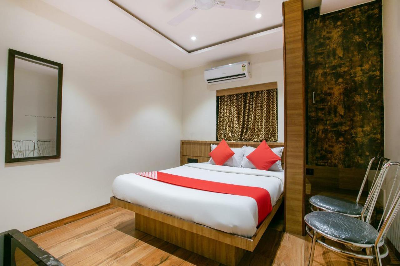 Oyo 72216 Blue Orchid Hotel Bombaim