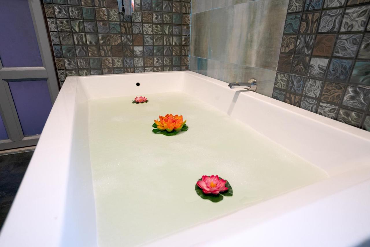 Osi Andheri West Apartment *