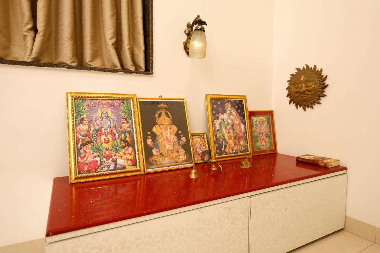 Nap Manor Hostel Mumbai