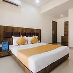 Hotel Capital O Konak Near Chhatrapati Shivaji International Airport