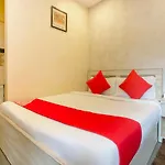 Oyo Flagship 75787 Meadow Hotel Mumbai