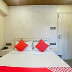 Oyo Flagship 75787 Meadow Hotel