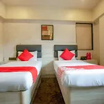 Oyo Flagship 75787 Meadow Hotel 3*