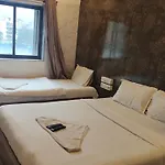 Sarah Guest house 3*