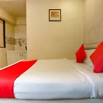 Hotel Oyo Flagship 75787 Meadow 3*