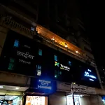 Treebo Laaiba Residency