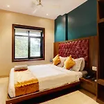 Sea Breeze Guest house 3*