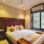 Sea Breeze Guest house 3*