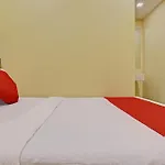 Hotel Oyo Flagship Nine Hills 3*