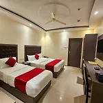 Hotel Bkc Inn - Near Trade Center, Visa Consulate Bkc