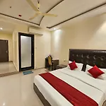 Hotel Bkc Inn - Near Trade Center, Visa Consulate Bkc