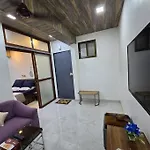 Apartment Emly Comfortable Cozy 1bhk Mumbai