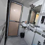 Emly Comfortable Cozy 1bhk Apartment *