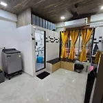 Emly Comfortable Cozy 1bhk