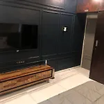 New Boutique 1 Bhk In Bandra, Off Pali Hill