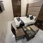 Hotel Magnetic Terminal-2