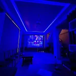 3Bhk Villa Parindacasa With Pvt Pool & Uhd Home Theatre