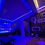 3Bhk Villa Parindacasa With Pvt Pool & Uhd Home Theatre