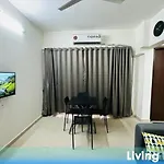 1Bhk Apartment In Malad By Florastays