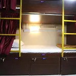 Neon Nest Suits Asalpha Metro