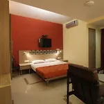 Hotel Samrat